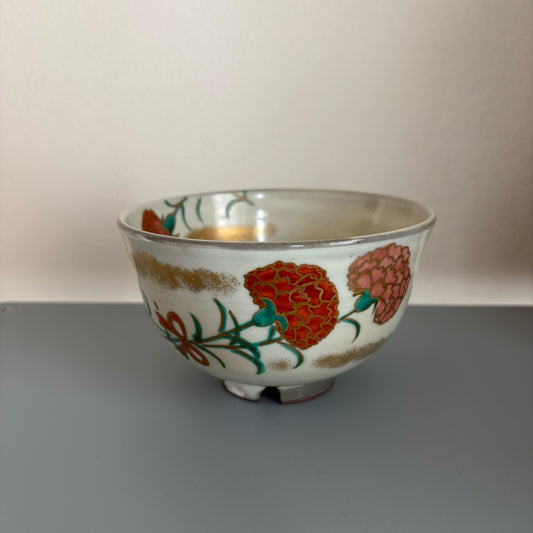 Kohiki Matcha Bowl “Carnation” By Kōsen Tanaka